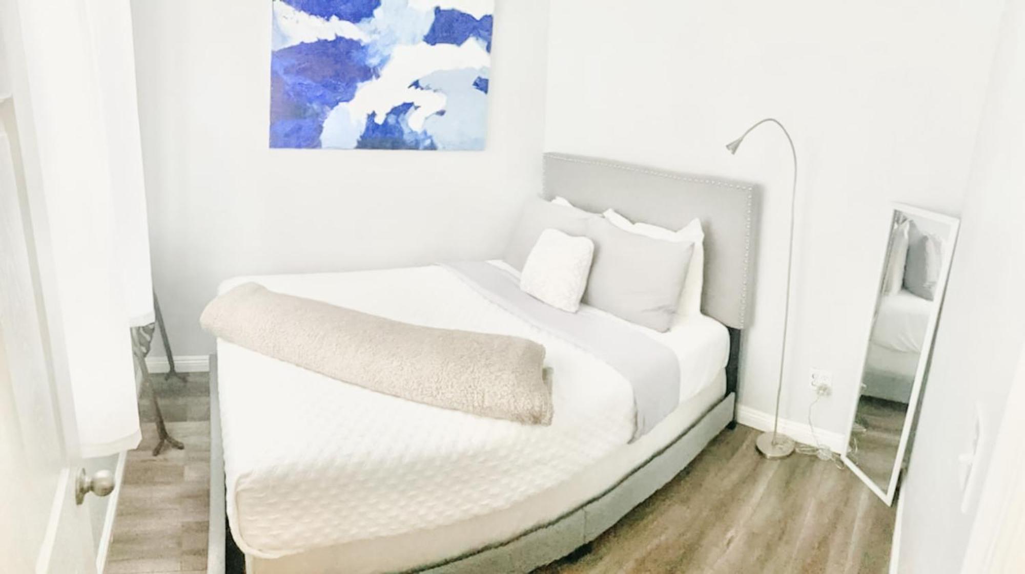 2bdrm Gaslamp Conv Cntr - W Parking & 4 Beds #2 Hotel